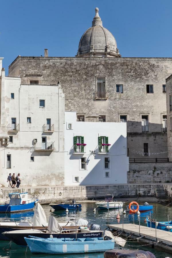 Casetta Sul Porto Antico Monopoli Exteriör bild